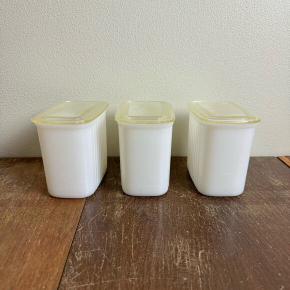 Set of 3 Hazel Atlas white milk glass Refrigerator containers with lids - Picture 4 of 13